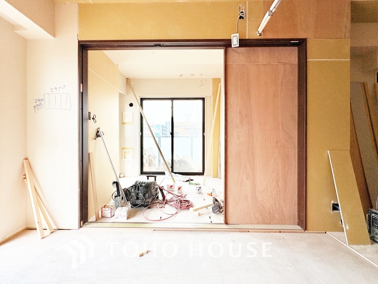 内装 【改装中】【PRIVATE ROOM】◆プライベートな時間◆最高な暮らしにはこの空間が必要。家族のふれあいも大切にしつつ、自分の空間も大切にしたい。