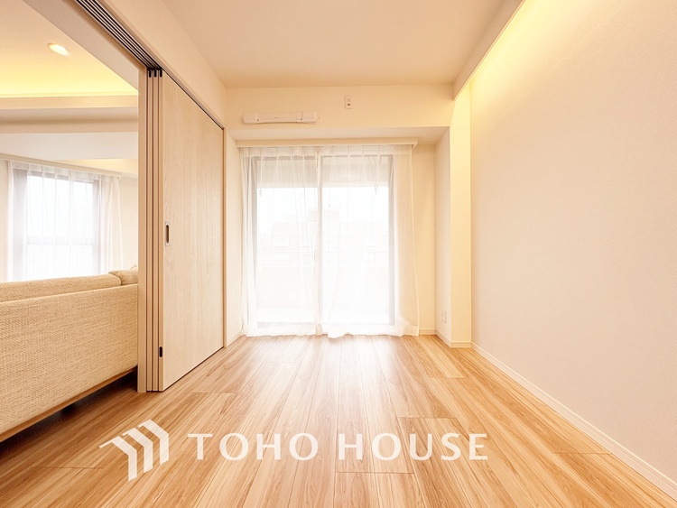 内装 【PRIVATE ROOM】◆快適◆な暮らしに不可欠な収納スペース。快適さとともに思い出も詰まっていく。