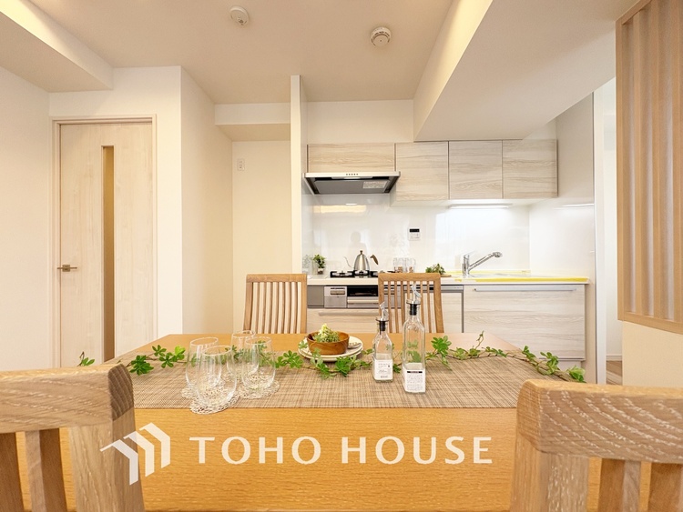 内装 【LIVING】◆simple is best◆無駄のない綺麗なつくりのリビングルームであなただけの暮らしを。