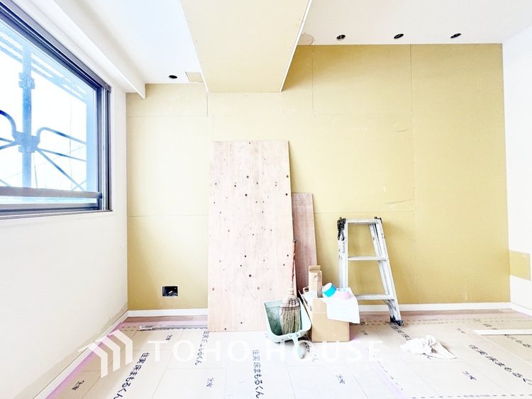 内装 【改装中】【LIVING】◆Sunshine◆光が燦々と入り、いるだけで気持ちいい。「開放的でゆとりあるお部屋です。」