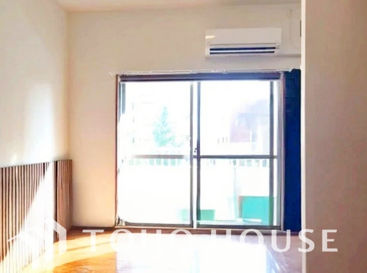 内装 【ROOM】感性を育むプライベートルームはシンプルでスマートな空間。