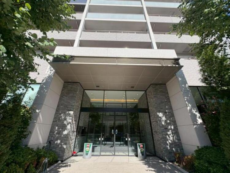 エントランス 総戸数221戸のビッグコミュニティ