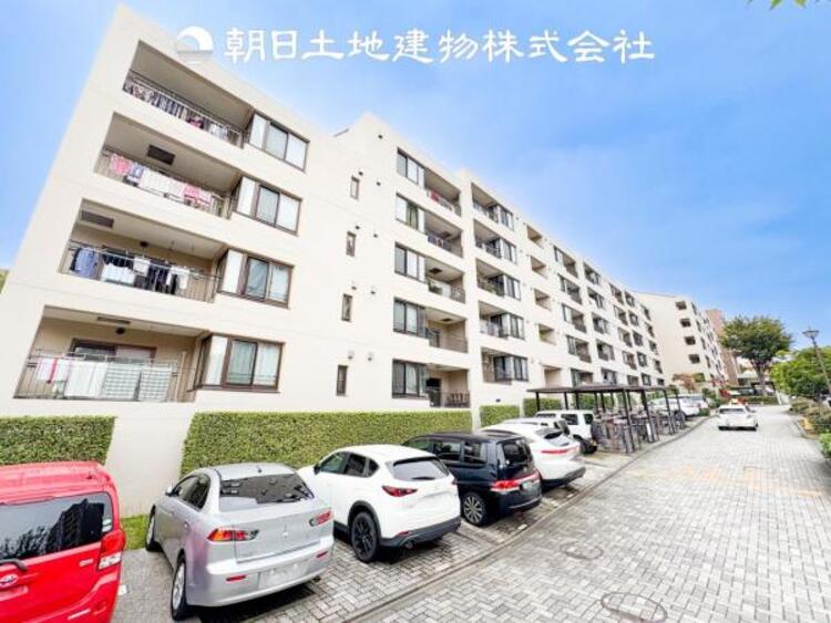 外観 リフォーム中につきリフォーム完了したお部屋も見ることができます。