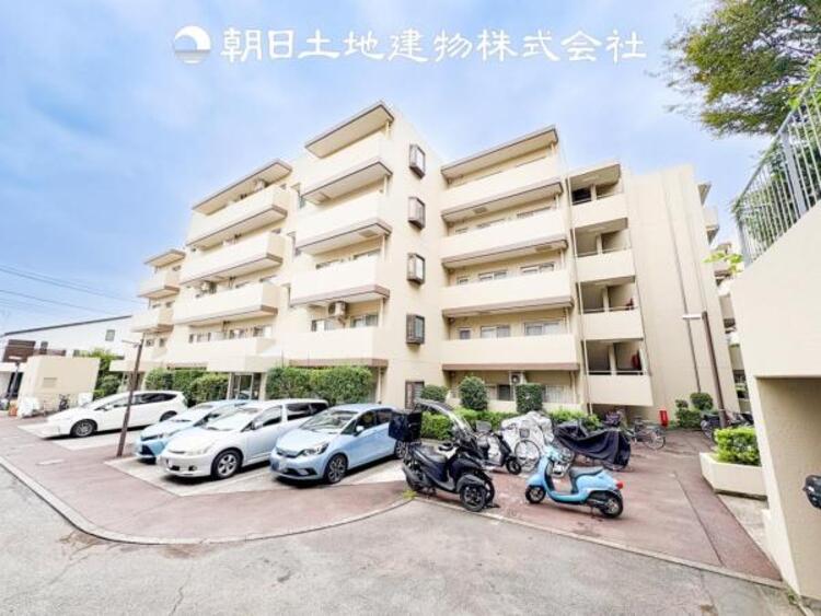 外観 リフォームの完了したお部屋も中をご覧いただけます。お気軽にお問い合わせください！