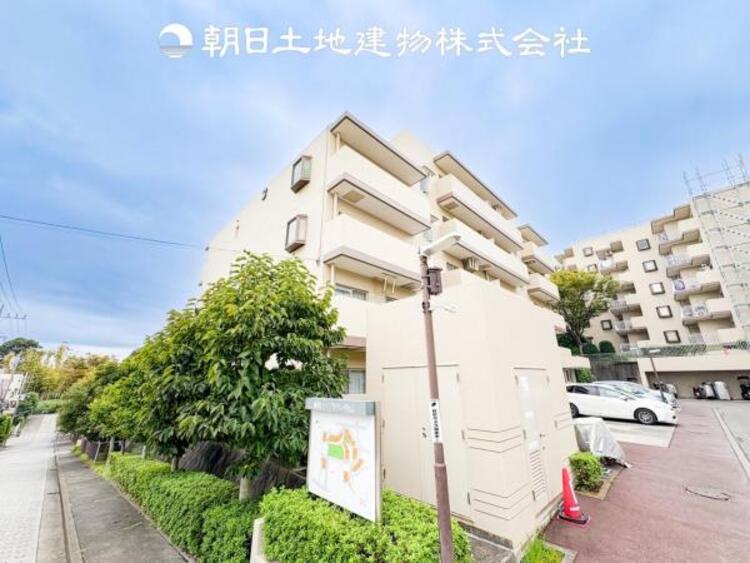 外観 リフォームの完了したお部屋も中をご覧いただけます。お気軽にお問い合わせください！