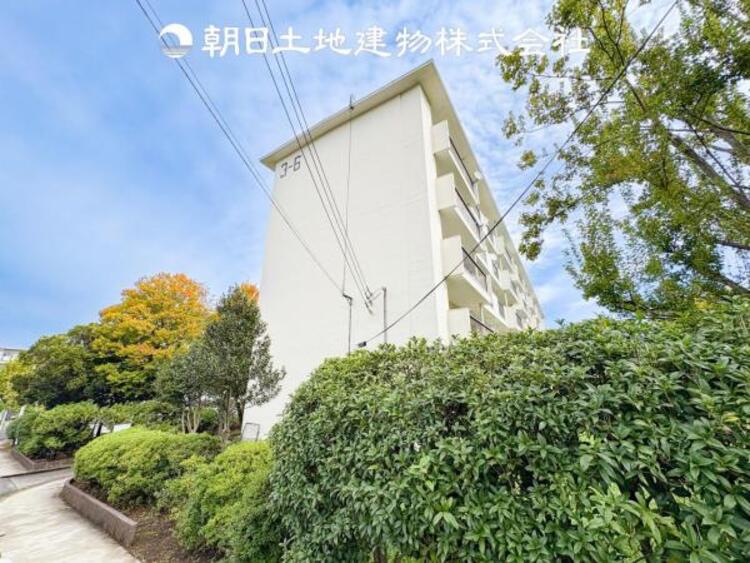 外観 リフォーム中のため参考になるお部屋もお見せできます。お気軽にお問い合わせください！