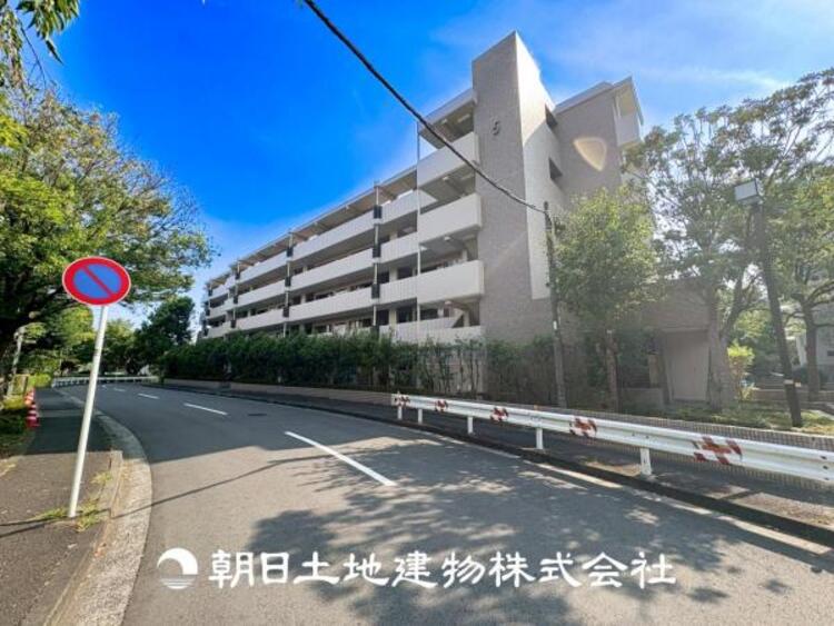 外観 【外観写真】その家から感じられる、気品・上質・重厚感・極細やかさ、そのすべては見た者に安らぎを与える特別な空間です。ここに住むからこそ意味がある。すべての（始まり）をここから迎えましょう。