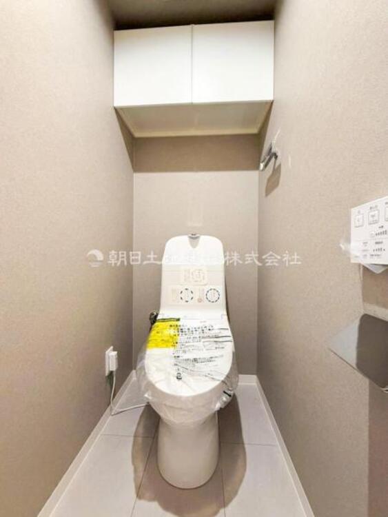 トイレ 【トイレ】ウォシュレット、保温機能付き便座など充実の設備です　お掃除がしやすくストレスフリー！！