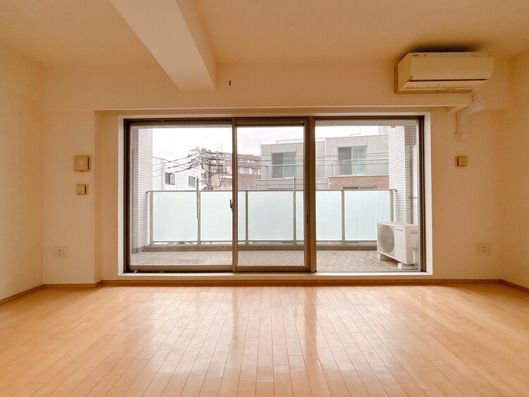 居間 「空間が織り成すひとつ先の住み心地」を演出します。