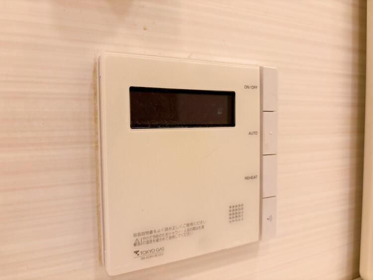 設備 見やすい画面で操作しやすい給湯パネルです。