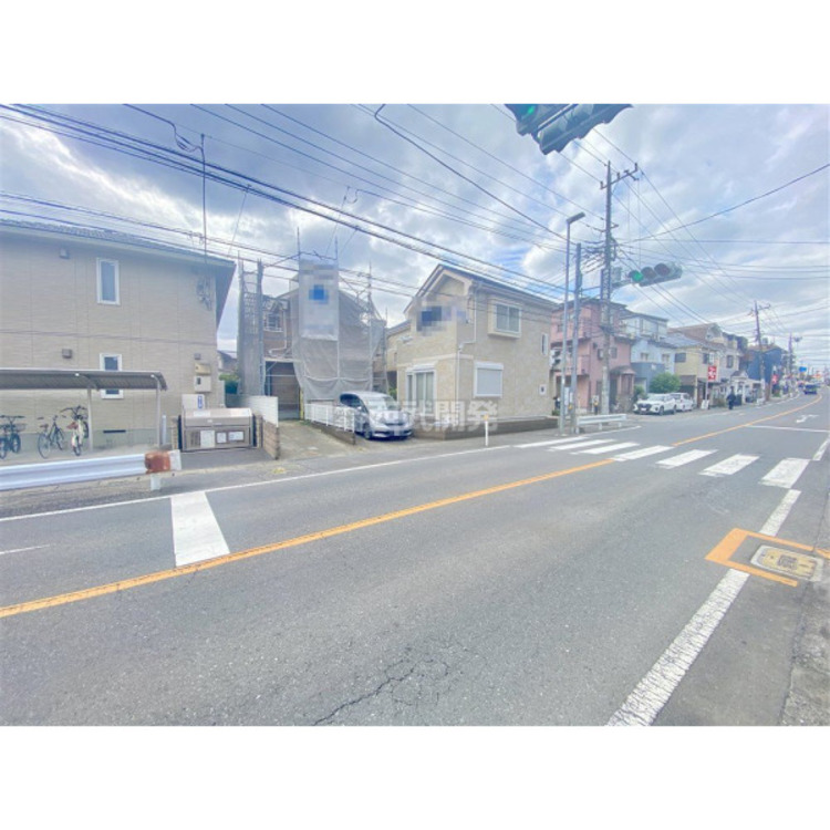 その他 10月10日撮影/前面道路