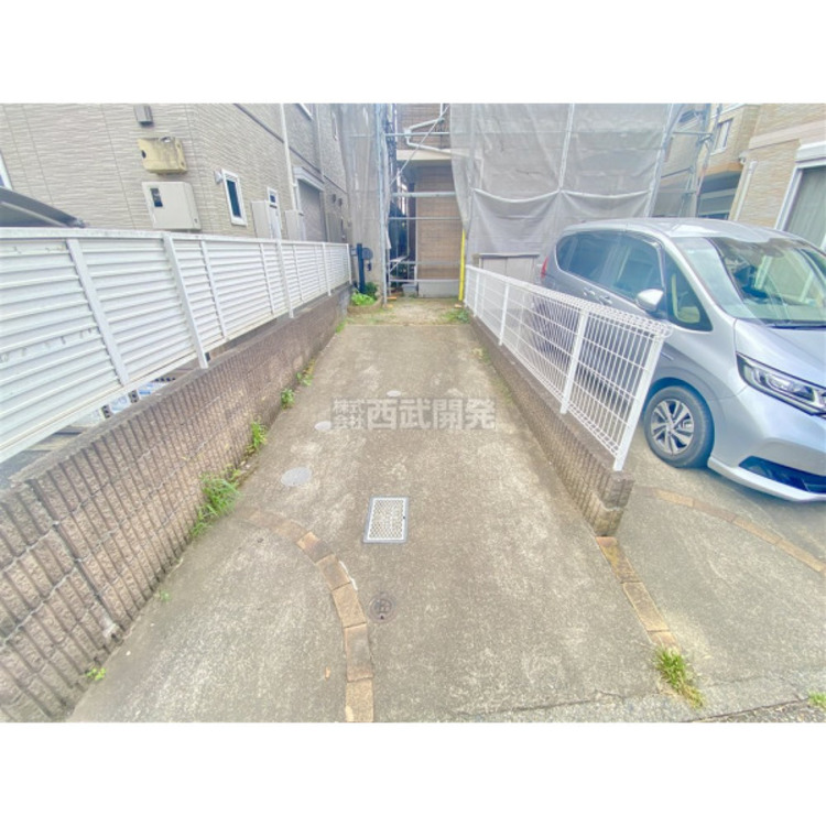 駐車場 10月10日撮影