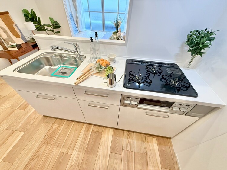 その他 開放感のあるキッチンスペース。調理をしながら、会話も弾みそうですね。