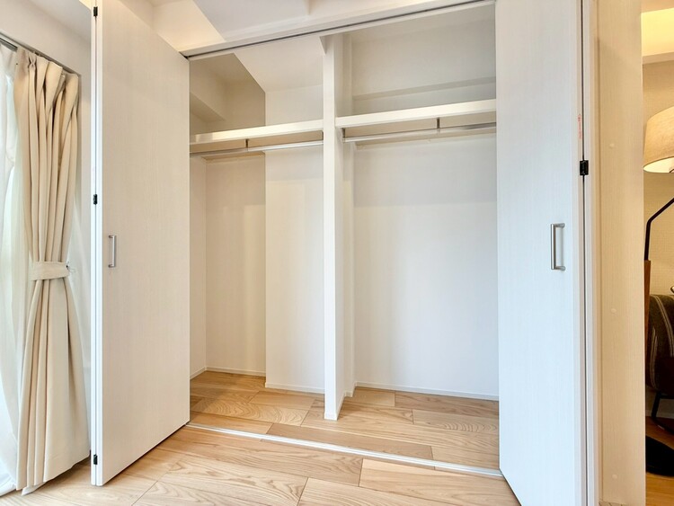 その他 収納スペースが付いていて、お部屋を広く使っていただけます。