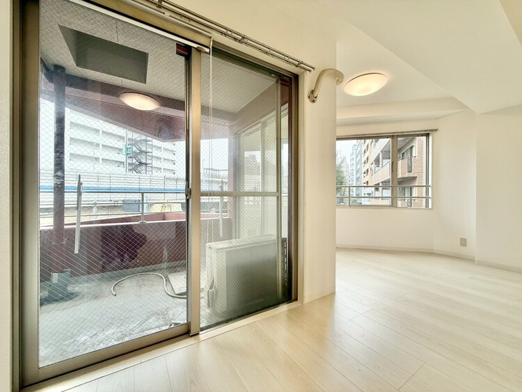 その他 清かで艶やかな時間をもたらしてくれる室内です。