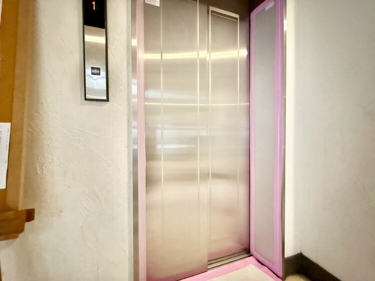 その他 エレベーター完備のため荷物が多くなっても安心。