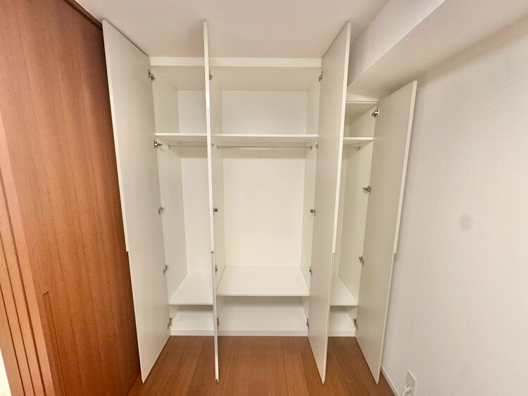 その他 家電やスーツケース、ストック品など何でも片付く嬉しい空間です。