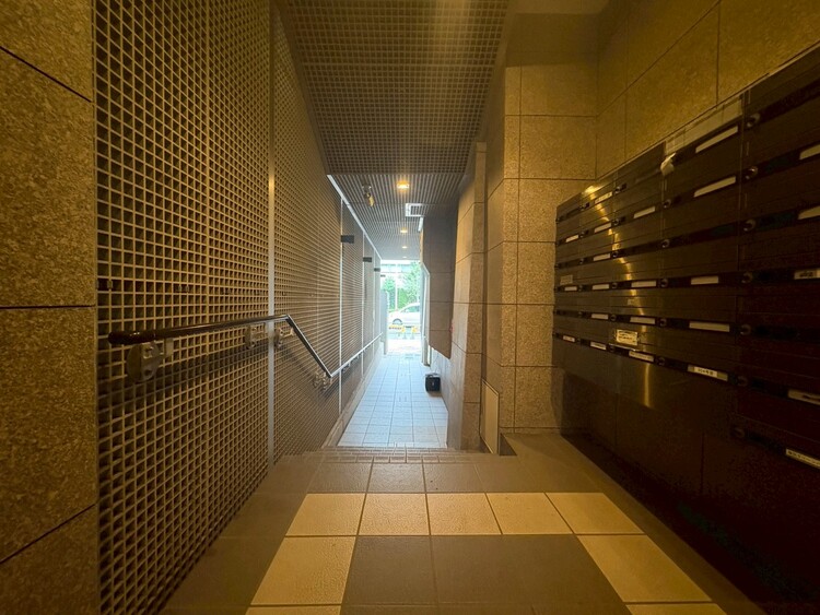 その他 館内は静寂な中が保たれており、管理が行き届いている印象を受けました。