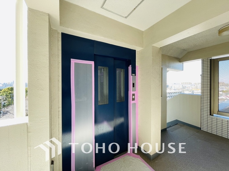 その他 エレベーター