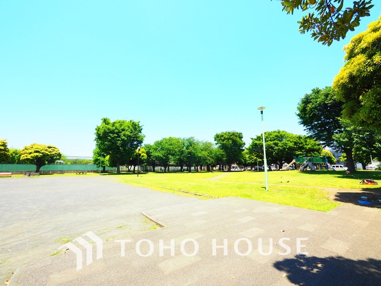 周辺 四谷下町公園　距離110ｍ
