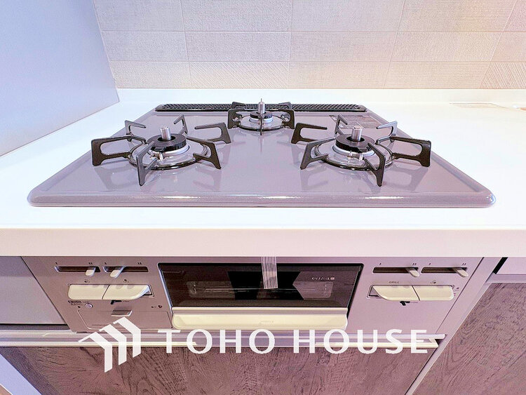 その他 3口ガスコンロでお料理のスピードもUP。効率よくお料理できますね