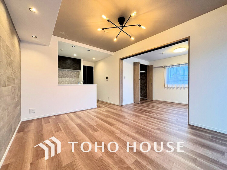 内装 ゆったりとくつろげる上質なリビングダイニングは、あなたの暮らしに価値のある時間を演出してくれます