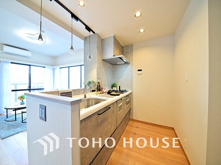 キッチン デザインと機能性を兼ね備えたシステムキッチン