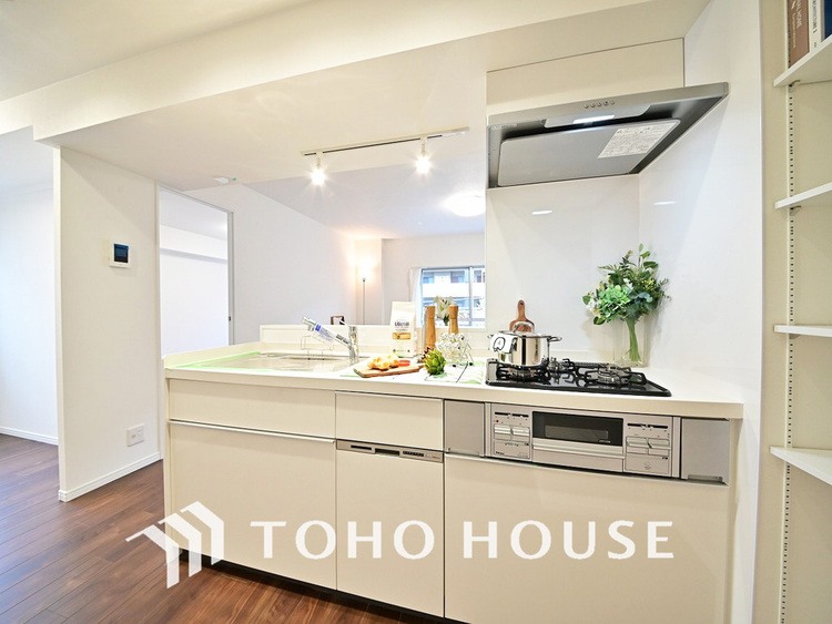 キッチン デザインと機能性を兼ね備えたシステムキッチン