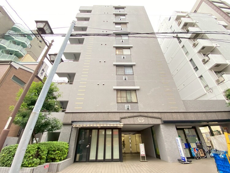 外観 飽きのこないシンプルモダンな外観です。