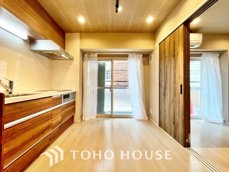 内装 【LIVING】◆Sunshine◆光が燦々と入り、いるだけで気持ちいい。「開放的でゆとりあるお部屋です。」