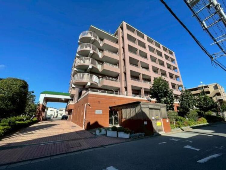 外観 セキュリティ安心のオートロックマンション！生活施設が徒歩圏内、駅徒歩7分の快適な住環境