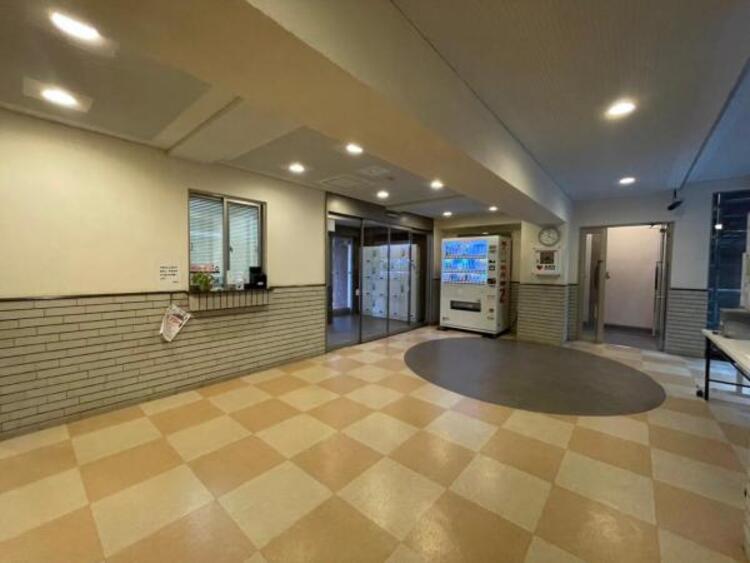 エントランス エントランス