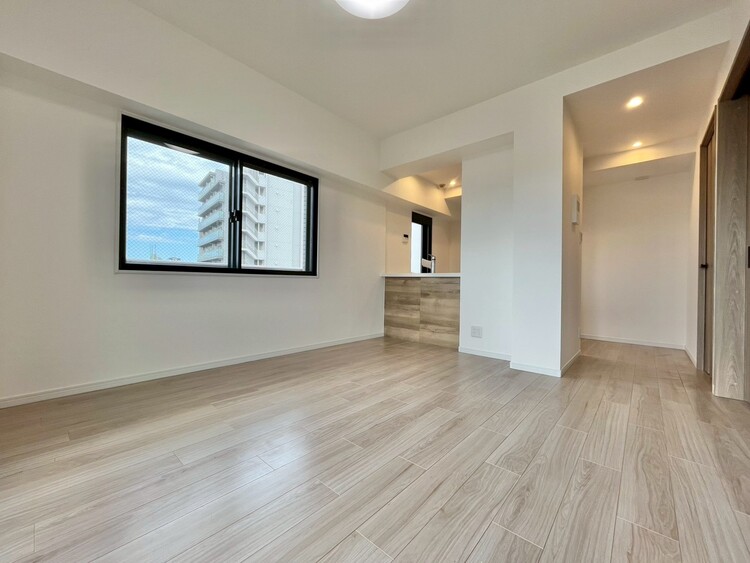 居間 飾り過ぎないシンプルな内装と偏り過ぎないデザインで統一しました。