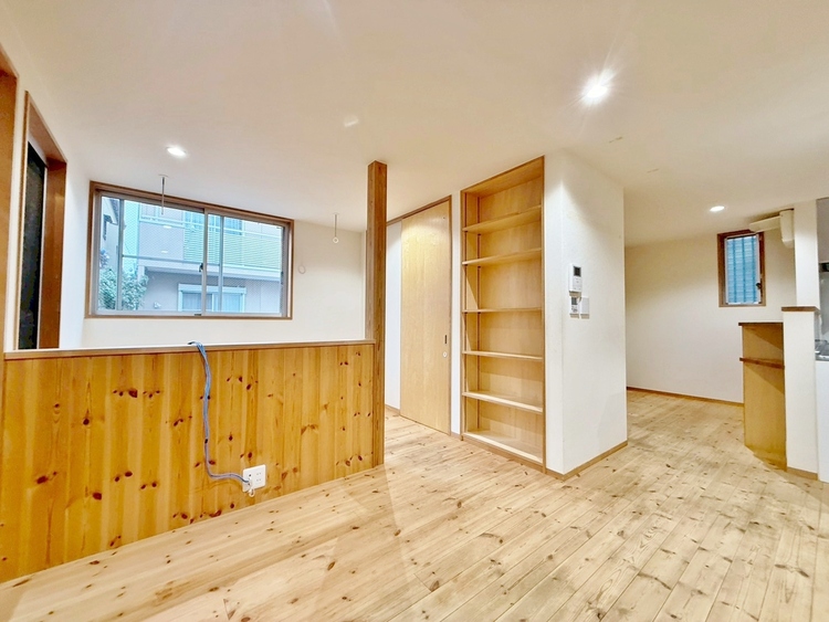 居間 豊かな居住性と、安心感を満たすクオリティが見事に調和した住空間。