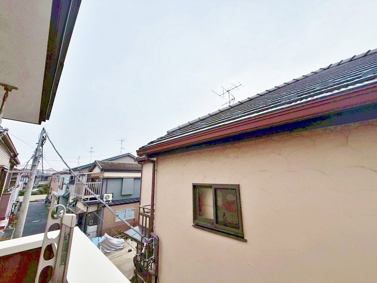 バルコニー 頬をなでる、優しい風を感じることが出来ます。