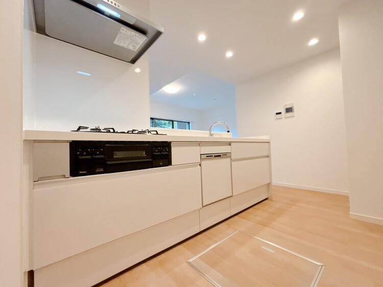 キッチン 洗練されたスタイリッシュなデザイン性と使いやすさを備えた仕様。