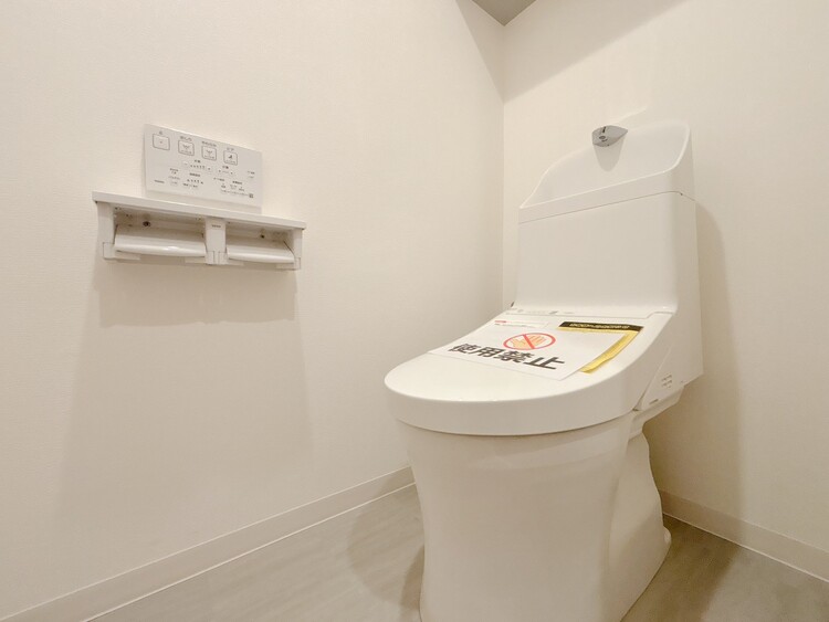トイレ 暮らしの中のさりげないひとときの快適さにも、こだわりを、持って設備を配しております。
