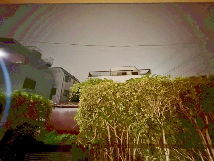 バルコニー 頬をなでる、優しい風を感じることが出来ます。