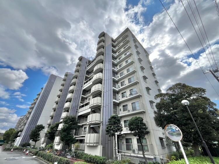 外観 資料には掲載していない情報が、現地にはたくさんあります。是非一度、現地をご確認ください。