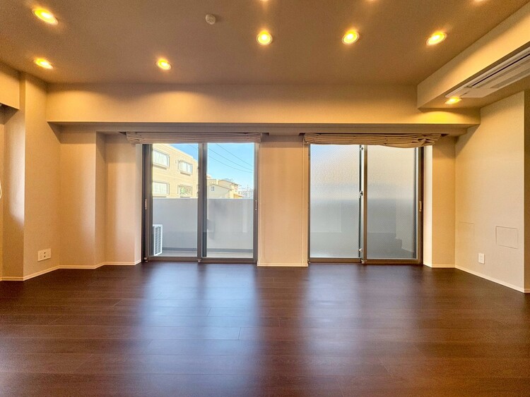 居間 過ごす時間が、たくさんの思い出として紡がれていく場所。