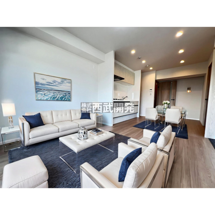 居間 配置してある家具や小物はCGによるイメージです。