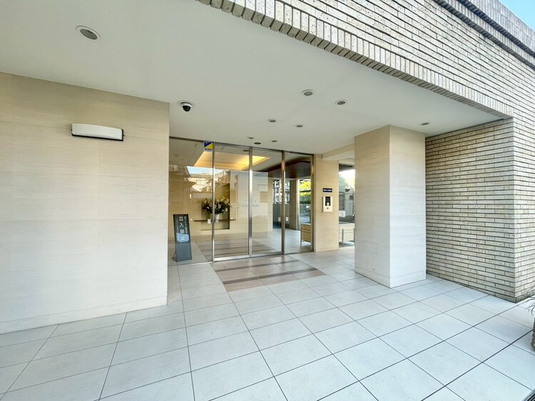 その他 館内は静寂な中が保たれており、管理が行き届いている印象を受けました。