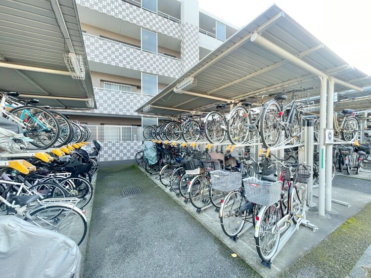 その他 駐輪場も綺麗に整頓されています。※空き状況は都度ご確認下さい。
