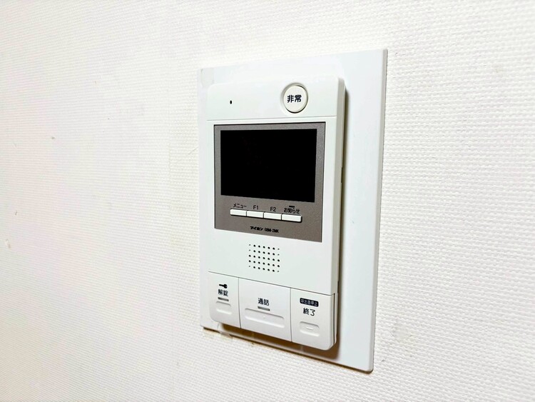 その他 誰が来てもわかる様にモニター付きインターホンを設置。