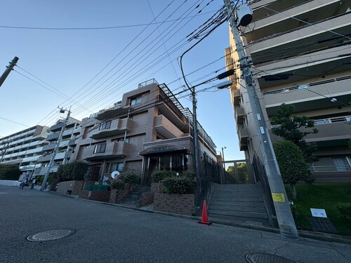 リベラル市が尾の物件画像