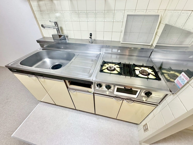 その他 開放感のあるキッチンスペース。調理をしながら、会話も弾みそうですね。