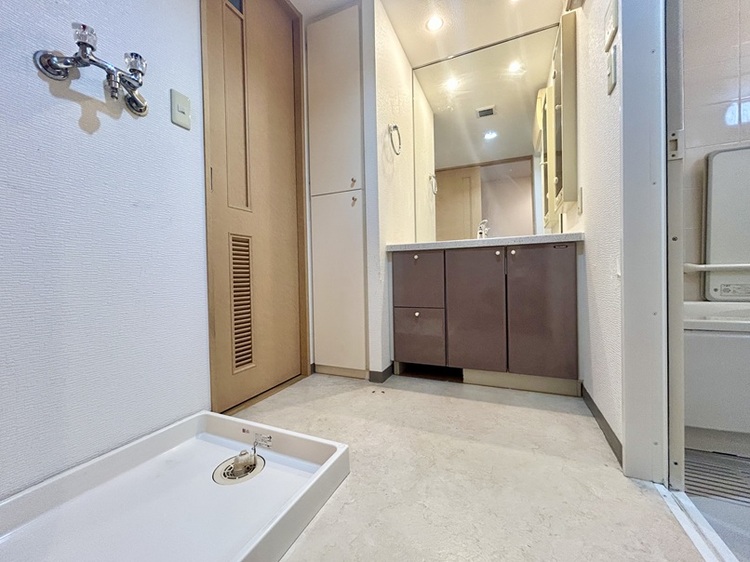 その他 キッチンと洗面室がつながる2WAY動線で家事効率アップ