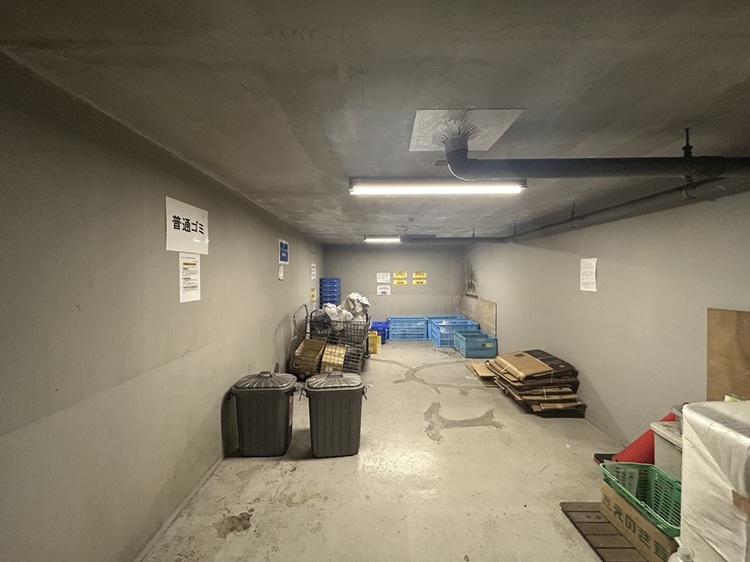 その他 広々して清潔に保たれたごみ置き場。２４時間分別してお出しいただけます。