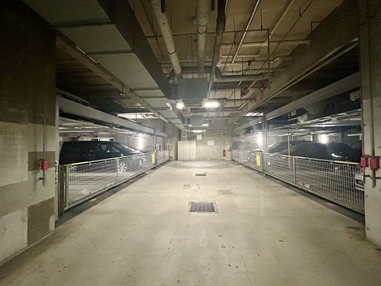 その他 屋内の駐車場を備えていますので、雨の日でも楽々。※空き状況は都度ご確認下さい。