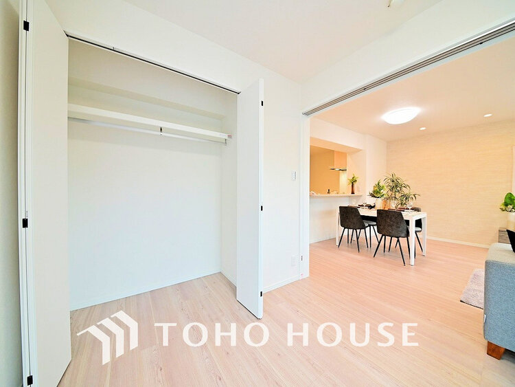 収納 居室　収納